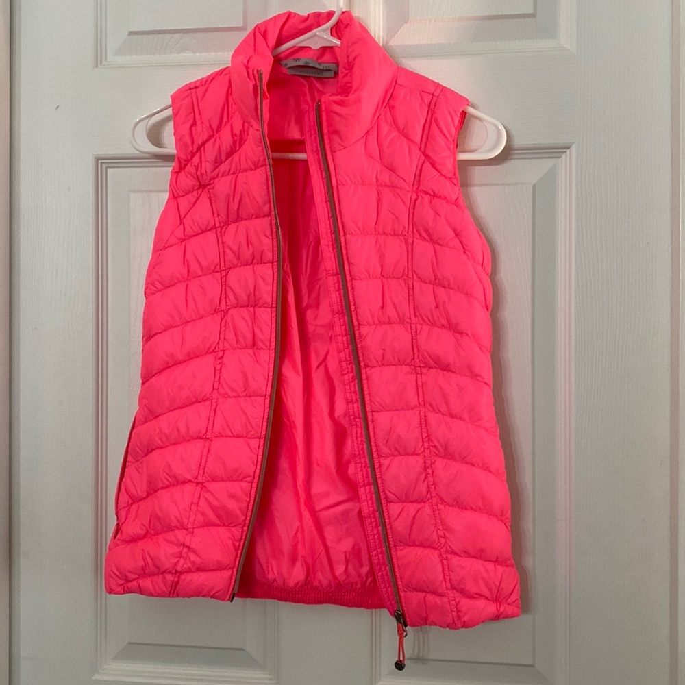 Athleta XXS Goose Down Vest Neon Pink